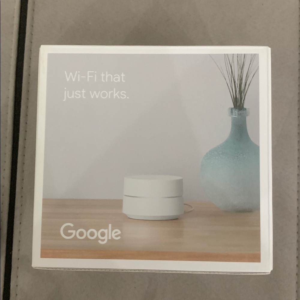 Google Wi-Fi Mesh Router - Picture 9 of 13